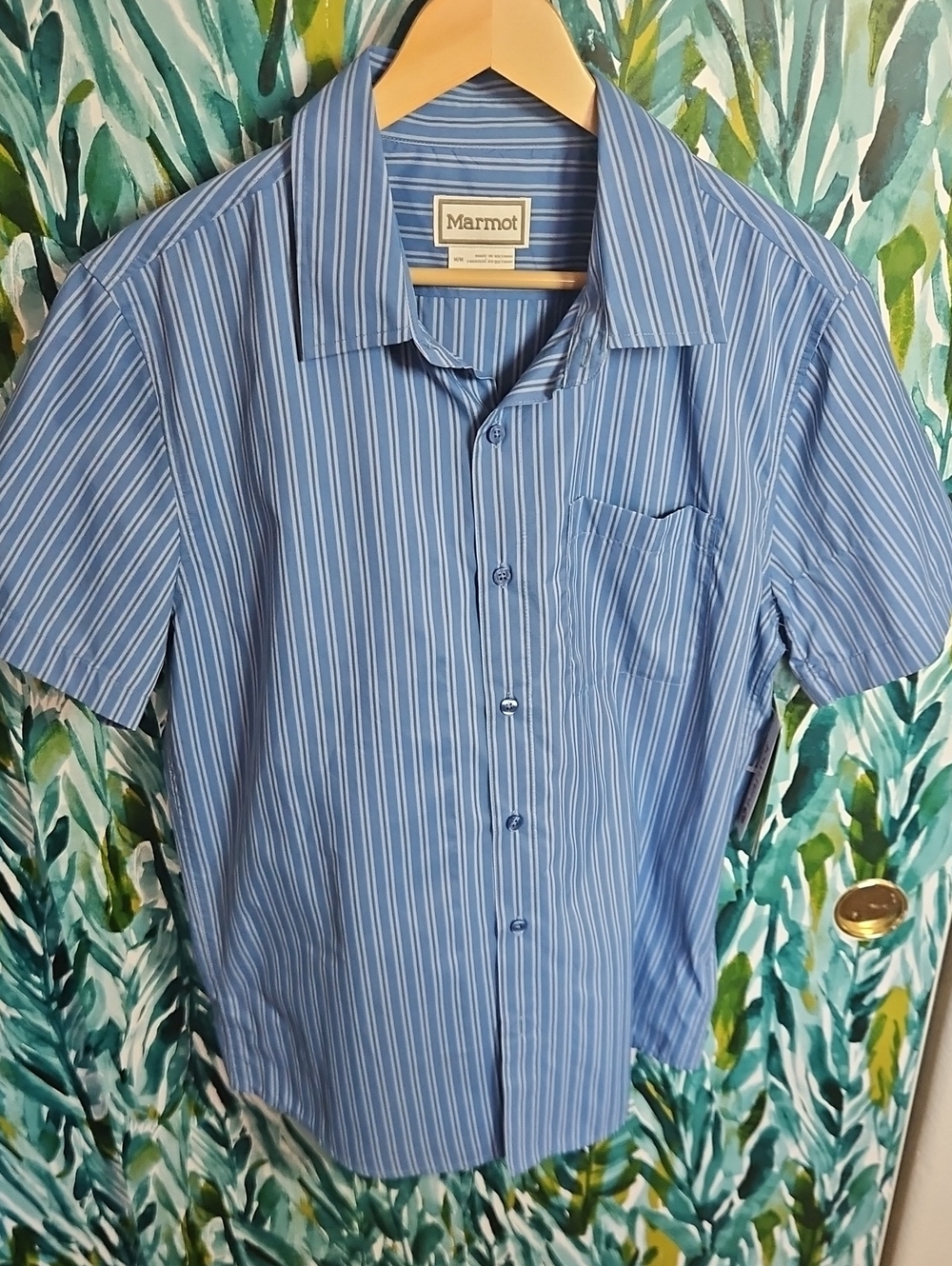 Marmot Men’s Light Blue Striped Air Exchange UPF40 Button-Down Shirt - Size M